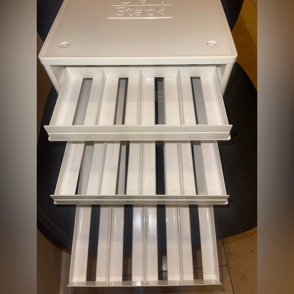 Craft stack, 3 tray READ ALL